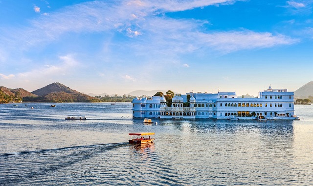Delhi Agra Jaipur with Udaipur